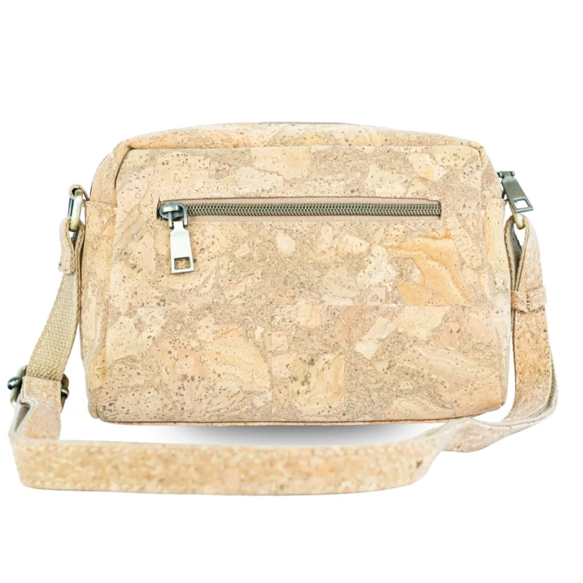 Korková crossbody kabelka s otočným zapínáním